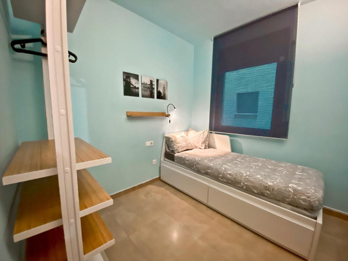 Urban Manresa-City Center Apartment With Balcony Buitenkant foto