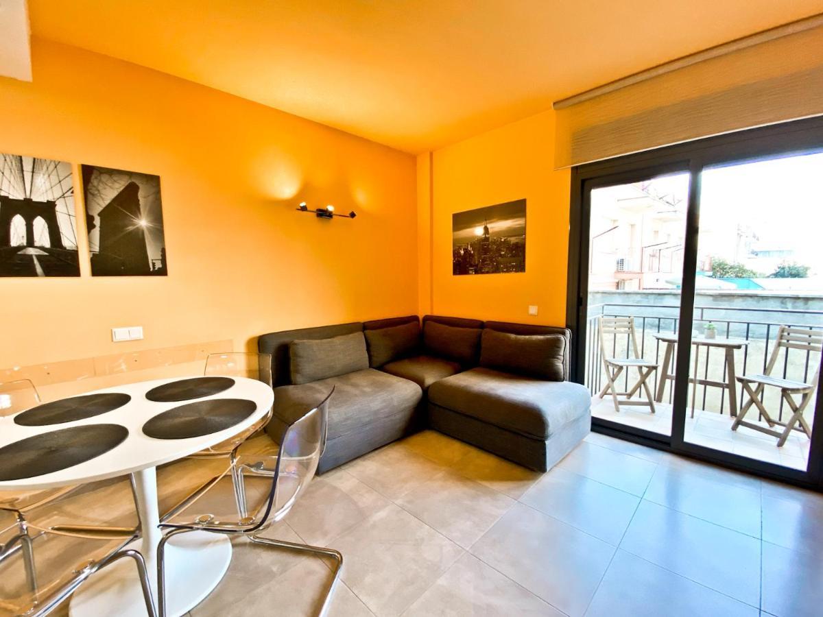 Urban Manresa-City Center Apartment With Balcony Buitenkant foto