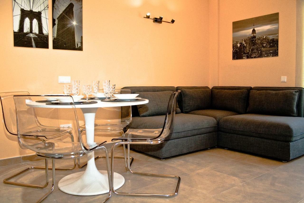Urban Manresa-City Center Apartment With Balcony Buitenkant foto